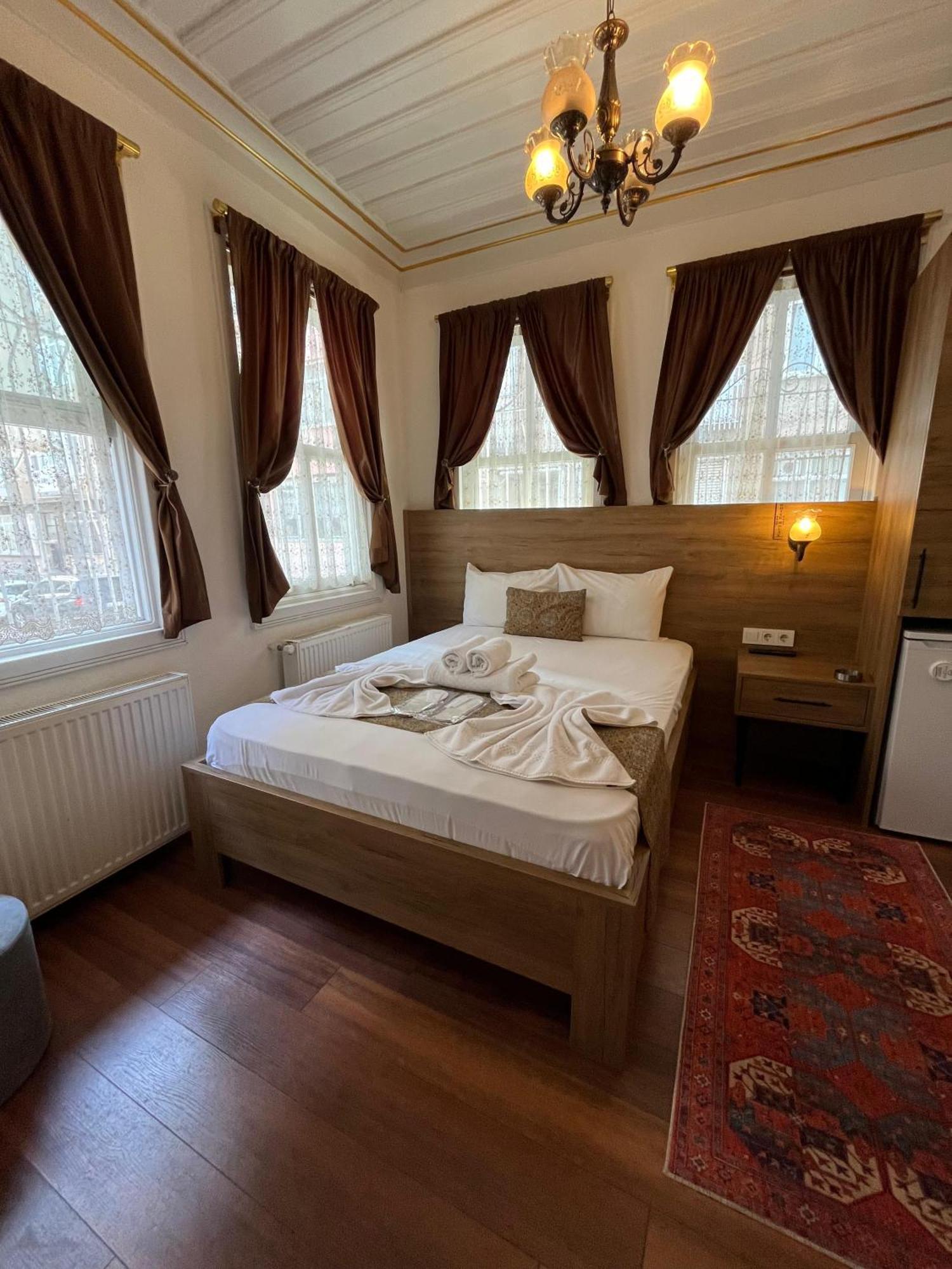 Hotel Kadikoey White House à Istambul Extérieur photo