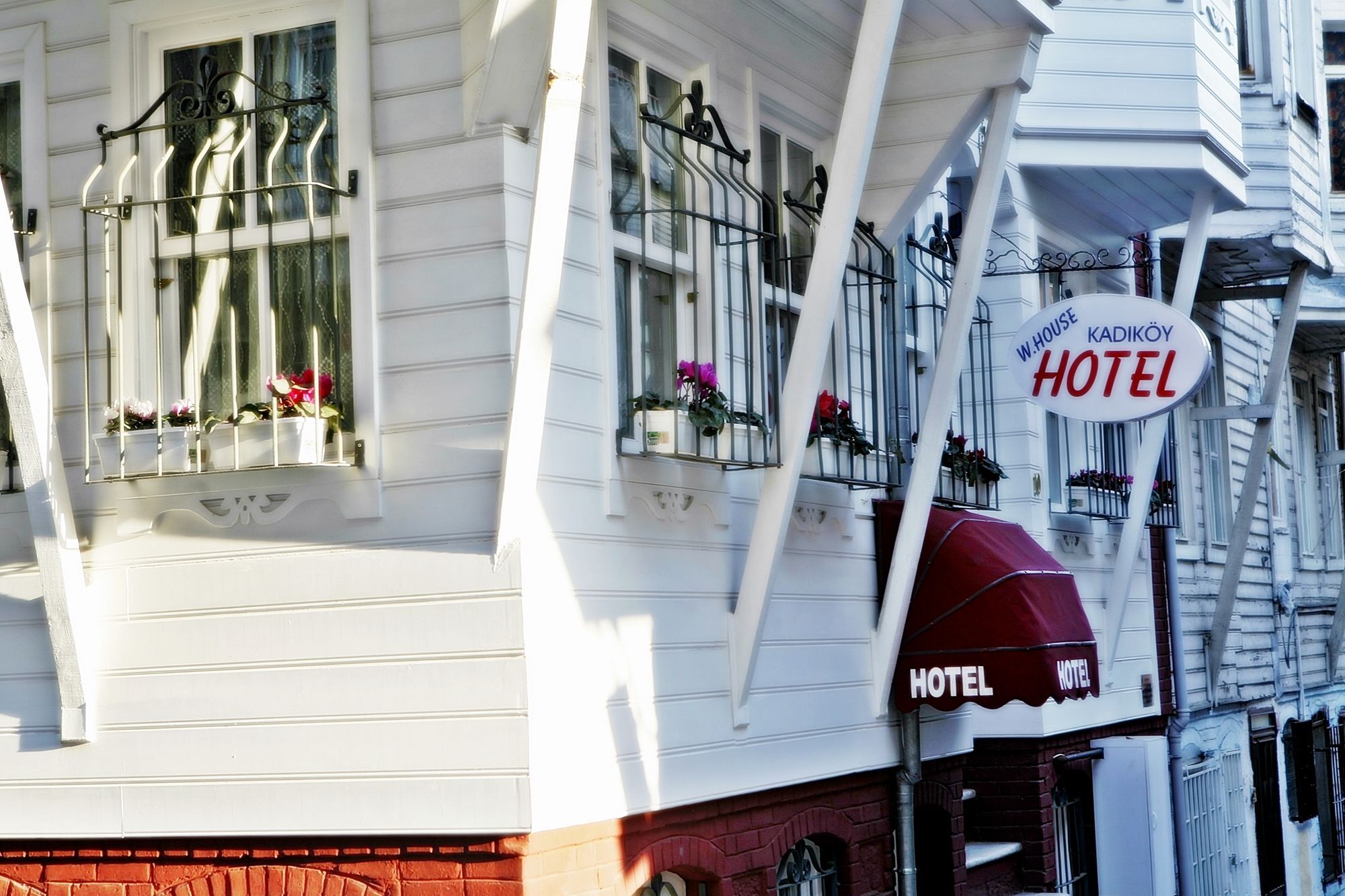 Hotel Kadikoey White House à Istambul Extérieur photo